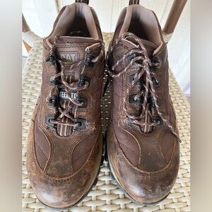 Caterpillar Men's Brown Steel Toe Shoes size 11
